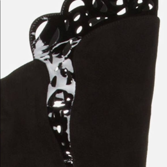 Madison by shoe dazzle over the knee - Picture 3 of 9